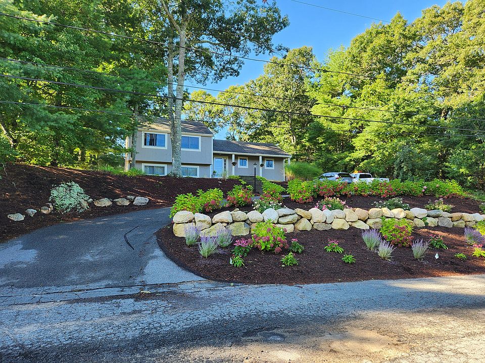 1st image of 10 Howard Avenue