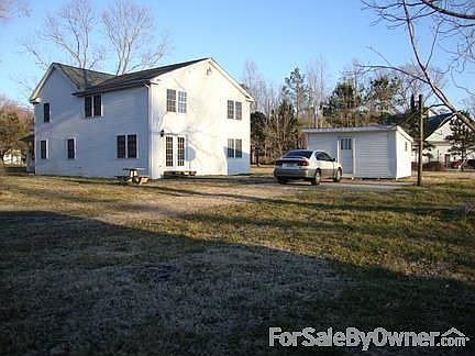 3rd image of 21500 Haynes Ln