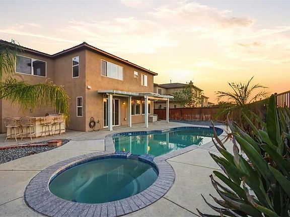 2nd image of 29056 Barcelona Ct