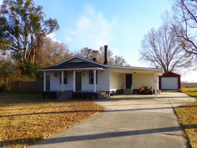 121 Creole St, Belle Rose, LA, 70341