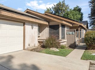 1704 E Babcock Ave, Visalia, CA 93292