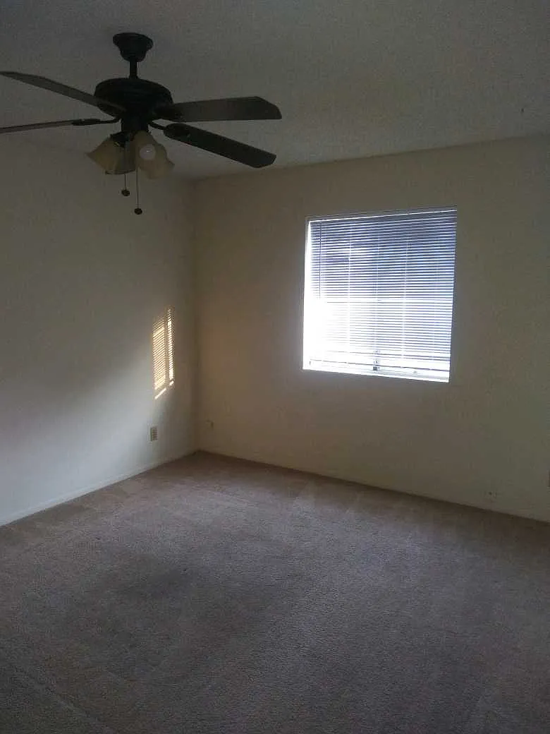 1 bed, 750 sqft, $2,300 — Photo 4