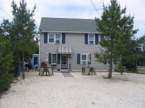 2nd image of 22 E Herbert Ave