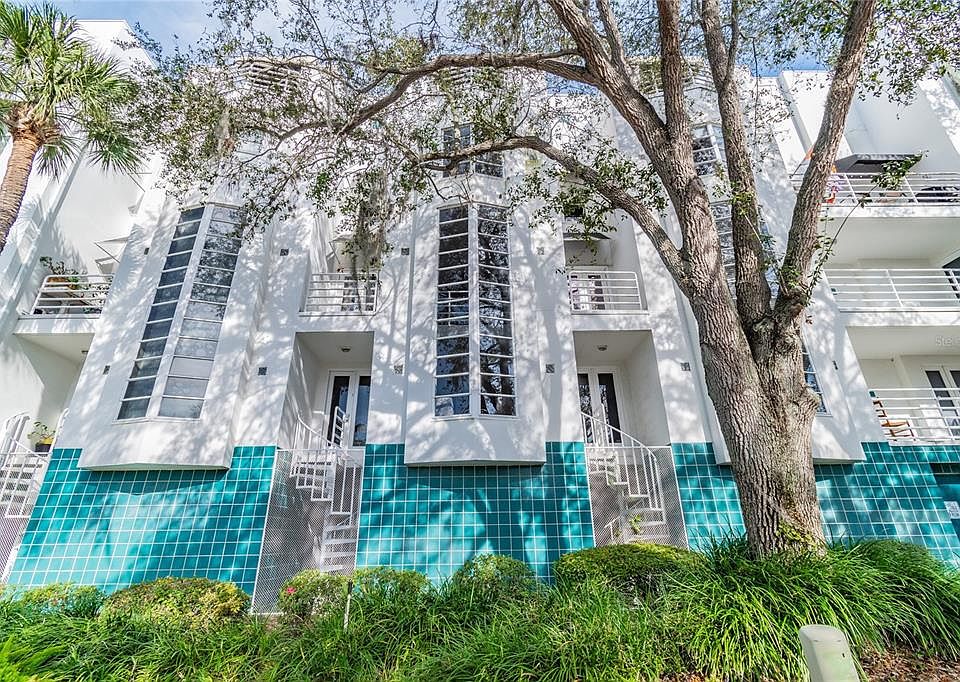 1st image of 4950 BAYSHORE BOULEVARD #2