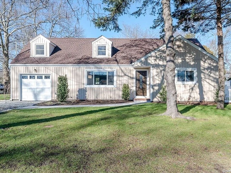 24 Hiawatha Drive, Brightwaters, NY 11718 Zillow