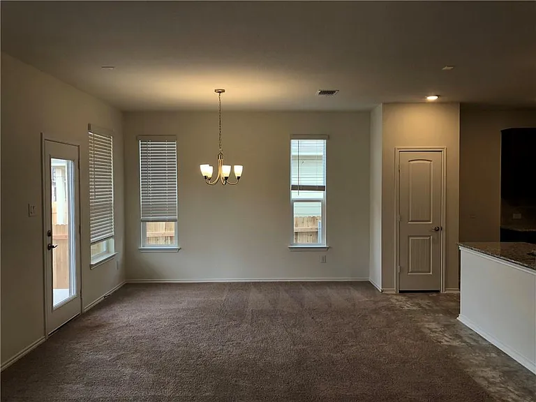 625 Jud Allen Way — Photo 8