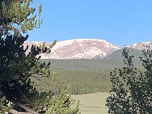 Horseshoe Mountain in view.