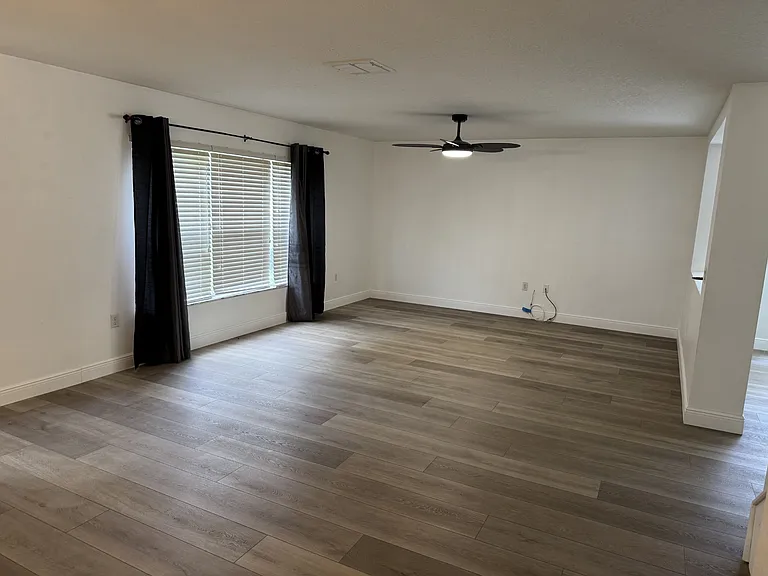 12856 Oulton Cir — Photo 5
