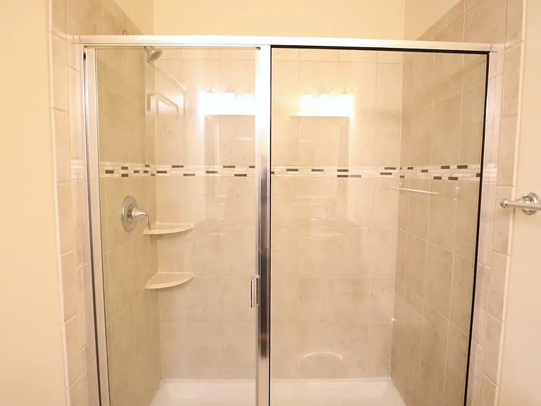 1517 Crafton Way — Photo 16