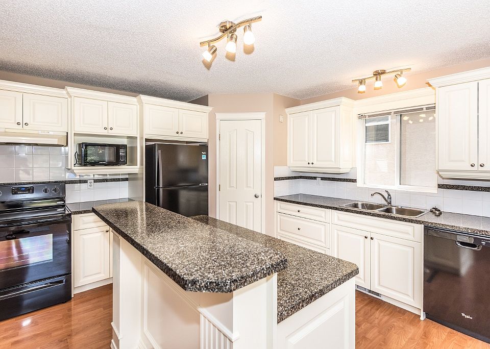 1st image of 111 Arbour Crest Rise NW