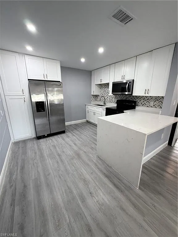 2 bed, 2.0 bath, 1100 sqft, $1,850 — Photo 2
