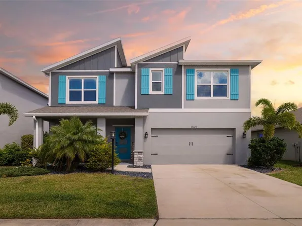 17127 Barnwood Pl, Lakewood Ranch, FL 34211