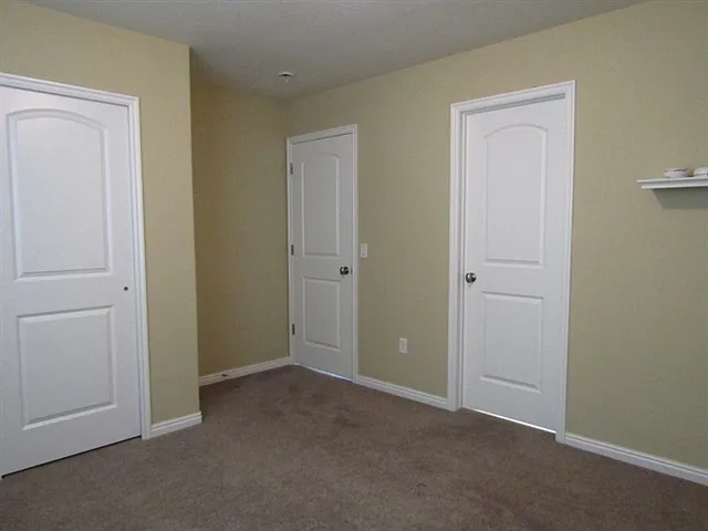 184 E Vista Way — Photo 14