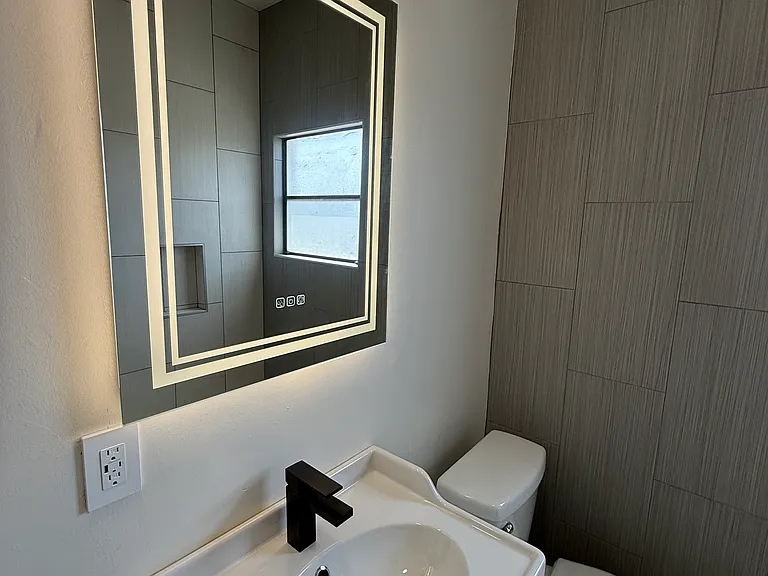 2317 Fruitvale Ave #305 — Photo 8