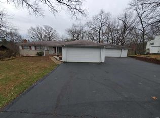 4428 Meadow Dr, High Ridge, MO 63049