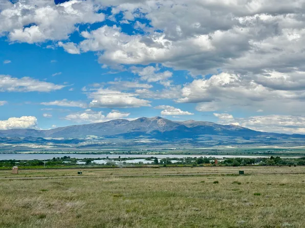 4 S 51 Ranch Dr, Townsend, MT 59644
