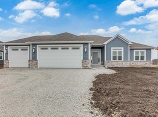 8877 Creekside Cir LOT 13, Pleasant Prairie, WI 53158