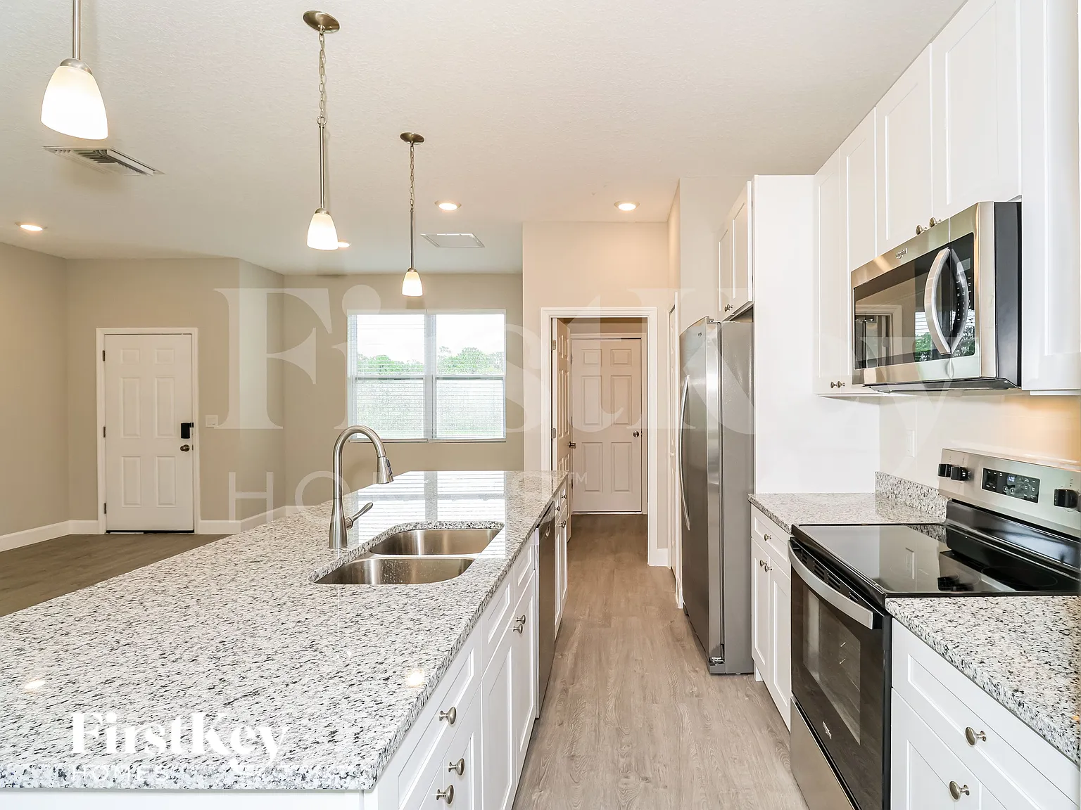 4 bed, 2.0 bath, 1750 sqft, $2,040 — Photo 4
