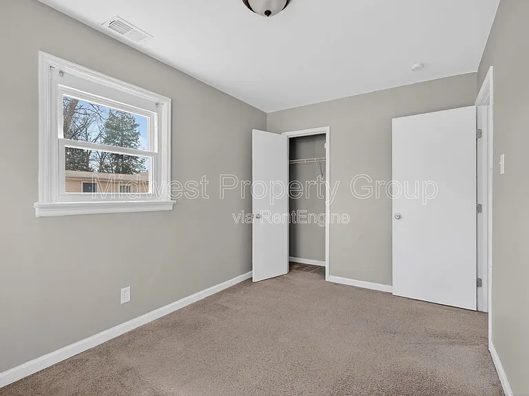 12035 Krenning Ln — Photo 12