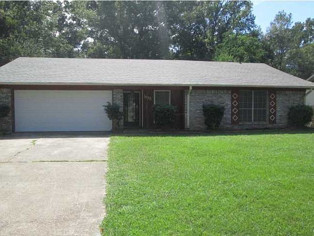 1st image of 1435 Sleepy Hollow Dr