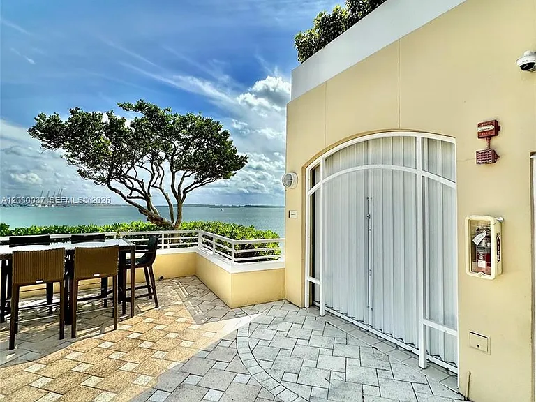 808 Brickell Key Dr #3002 — Photo 25
