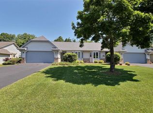 N114W15920 Hilbert Ln, Germantown, WI 53022