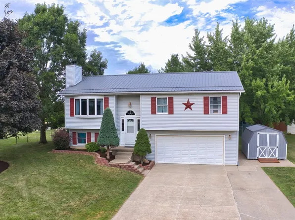 4709 Cedar Dr, North East, PA 16428
