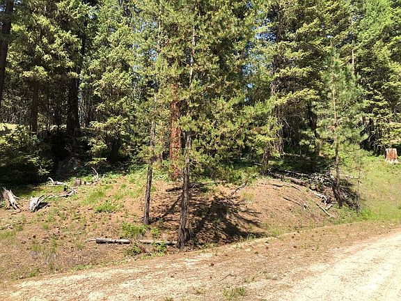 4th image of 90 Mountain Air Dr
