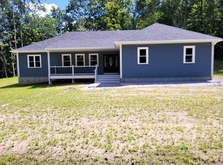 17 Harwood Farm Rd, Southbridge, MA 01550