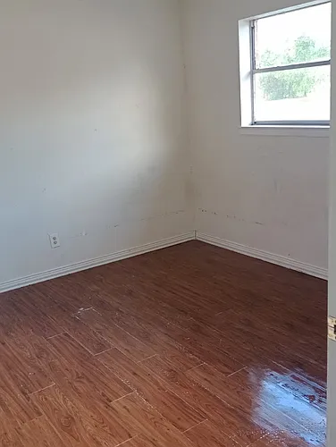 14409 Pine St Photo 1