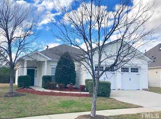 914 Tupelo Glen Ct, Fuquay Varina, NC 27526