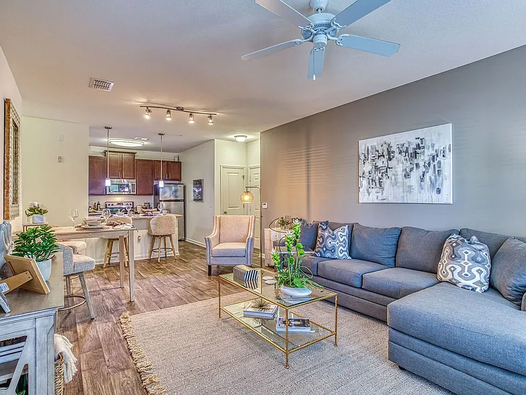 The Links at Pebble Creek Apartments — Photo 7