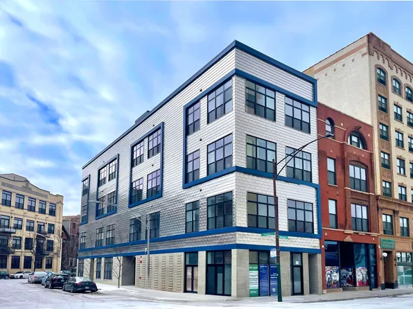 Wicker Park Place- 1504 W. Haddon Ave