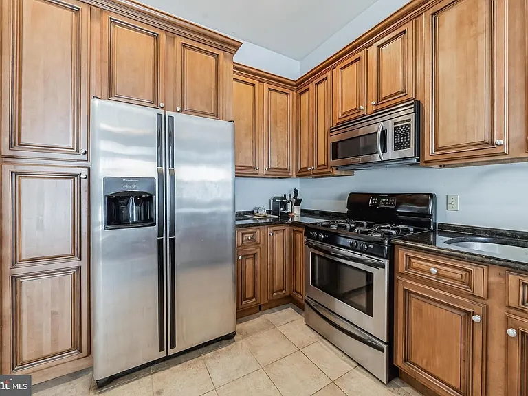 128 South St #30-B-2R — Photo 2