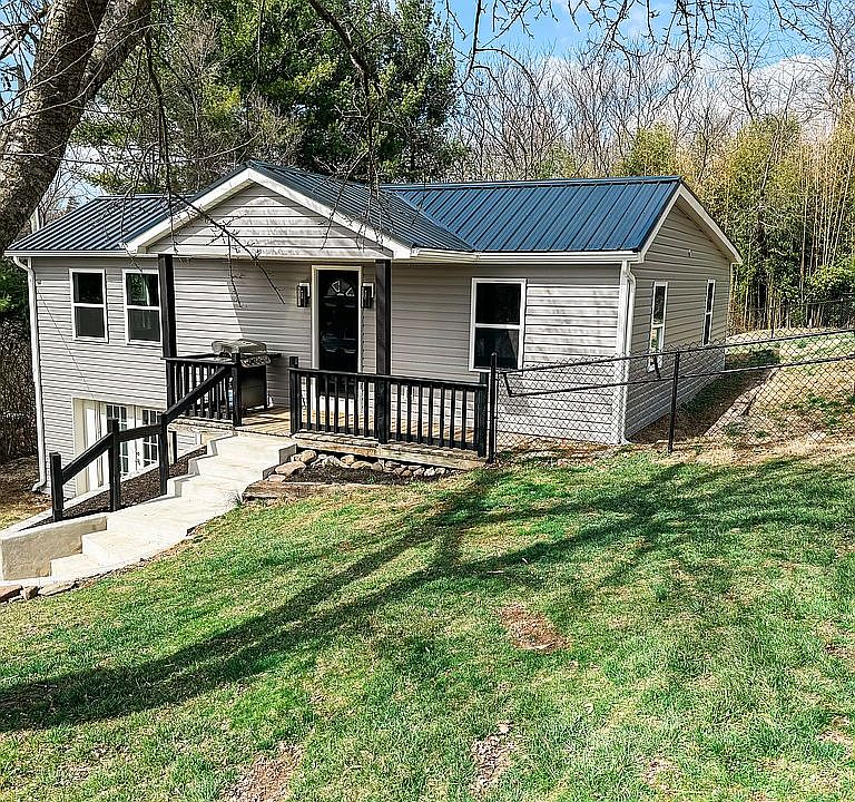 171 Greenview Dr, Staunton, VA 24401 Zillow