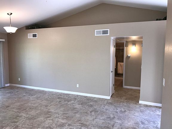 4th image of 3016 W Potter Dr