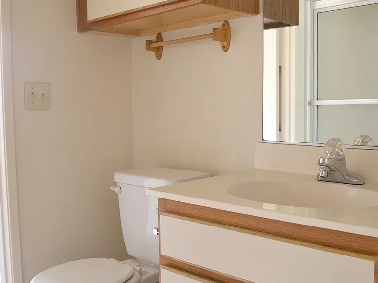 Desert Villas Apartment Homes — Photo 21