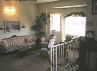 24320 Mariposa Ave, Tehachapi, CA 93561