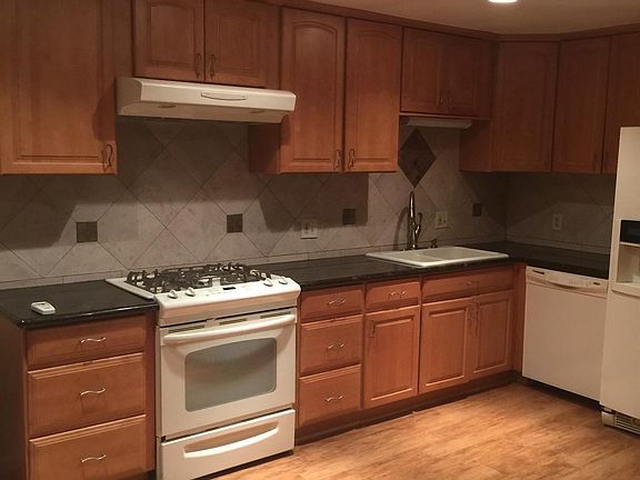 4th image of 1125 S Clovis Ave APT 106