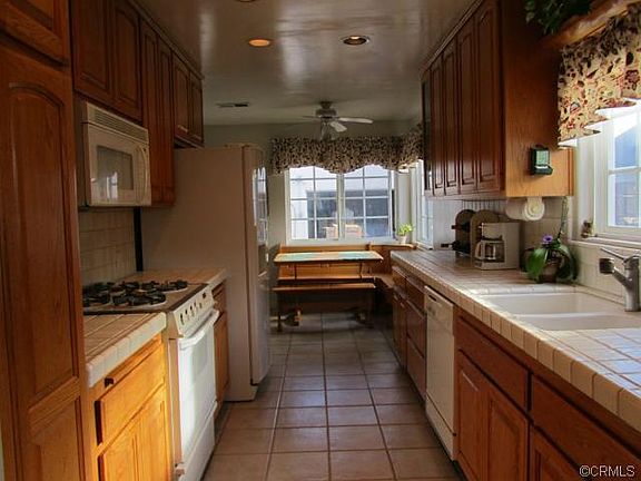 3rd image of 4202 Cathann St
