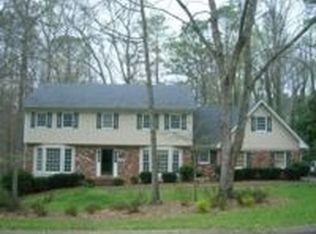 2747 Hearthstone Cir, Marietta, GA 30062