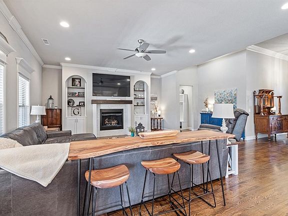 5th image of 6203 S 63rd St