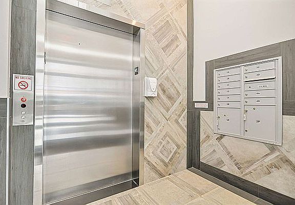 4th image of 25-34 Steinway St #3F