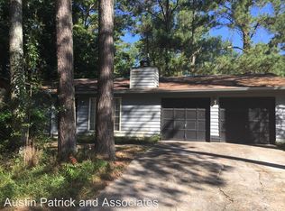 1035 Terramont Dr, Roswell, GA 30076