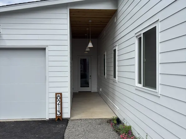 8213 N Swenson St, Portland, OR 97203