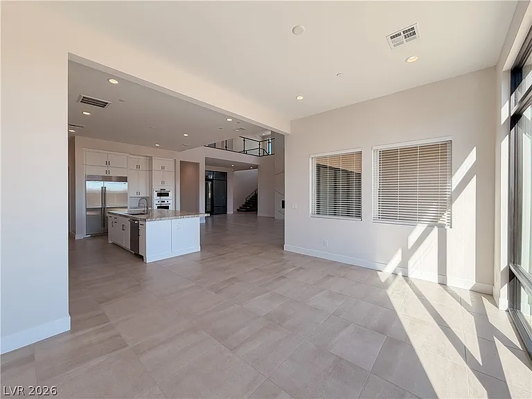 10761 Canyon Bloom Dr — Photo 19