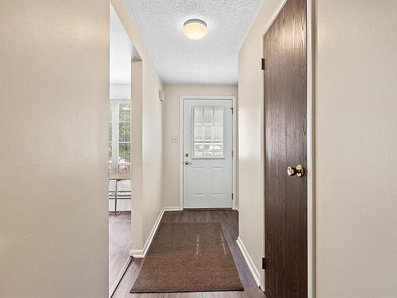 2nd image of 645 Newton Sq
