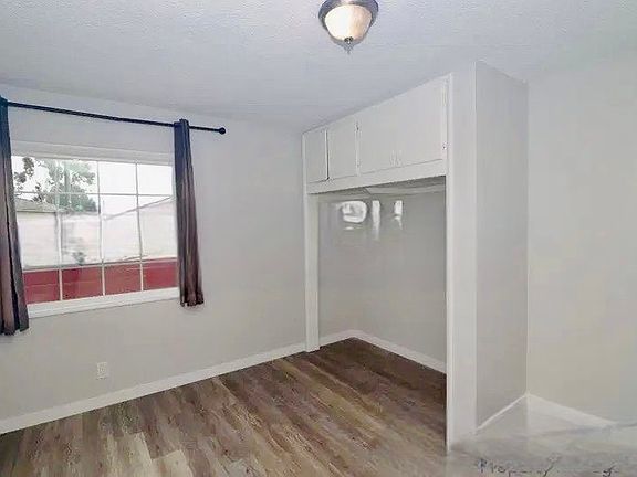 5th image of 4829 Castle Ave #3