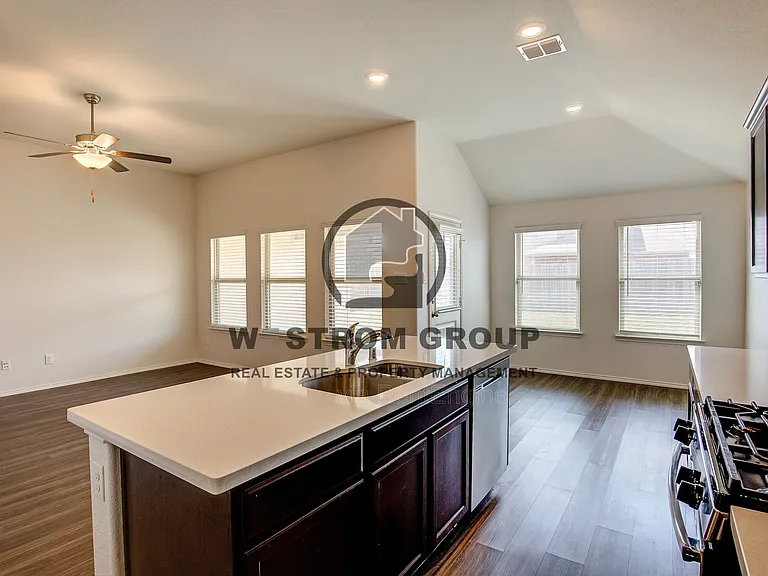 14409 Jaycee Ln — Photo 12