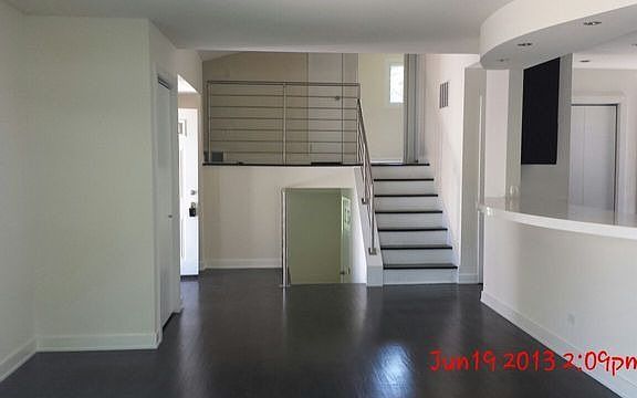 4th image of 211 S Linden Ave